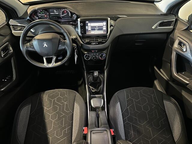 Peugeot 2008 1.2 PURET. BLUE LION NAP l AIRCO l CARPLAY l TREKHAAK l