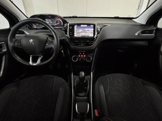 Peugeot 2008 1.2 PureTech Blue Lion PANODAK NAVI PDC CHROOM LED