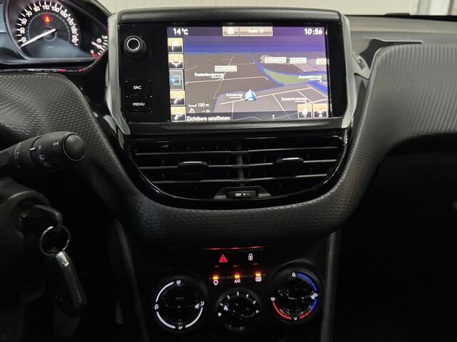 Peugeot 2008 1.2 PureTech Blue Lion PANODAK NAVI PDC CHROOM LED