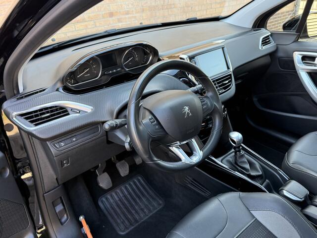 Peugeot 2008 1.2 PureTech Blue Lease Allure | Clima | PDC A | Camera | LM |