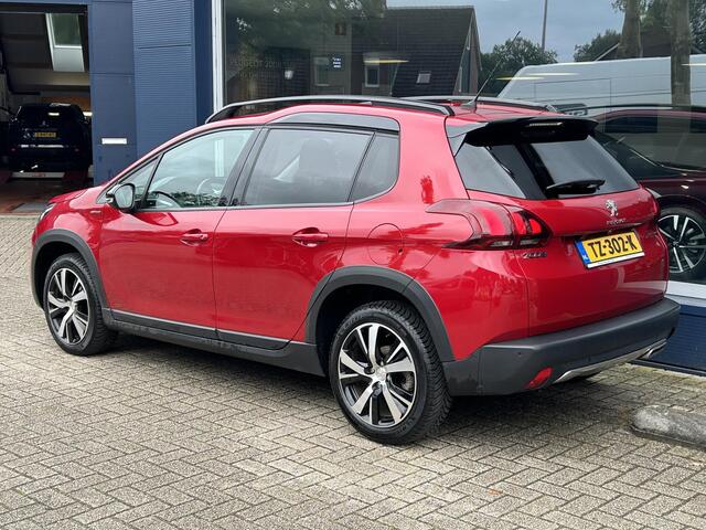 Peugeot 2008 Turbo 110PK GT-line | Navigatie | Climate Control | Panoramadak | 17" Lichtmetalen Velgen | Camera | All Season Banden | Parkeersensoren | Half Lederen Bekleding | LED Dagrijverlichting