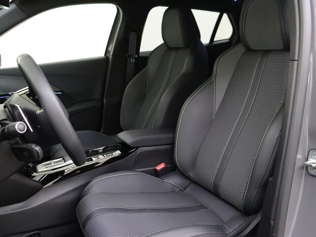Peugeot 2008 1.2 Hybrid 136PK GT Automaat | Camera Voor + Achter | Navigatie | Adaptive Cruise Control