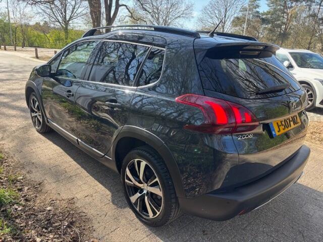 Peugeot 2008 1.2 PURETECH GT-LINE Automaat