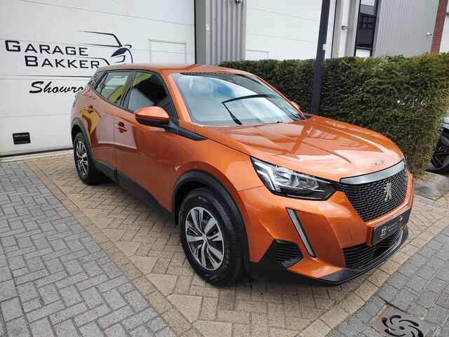 Peugeot 2008 1.2 PureTech Active Trekhaak Navigatie Carplay Led Stoelverwarming