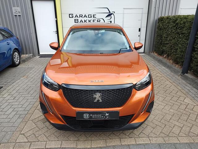 Peugeot 2008 1.2 PureTech Active Trekhaak Navigatie Carplay Led Stoelverwarming