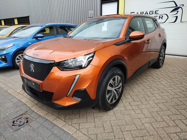 Peugeot 2008 1.2 PureTech Active Trekhaak Navigatie Carplay Led Stoelverwarming