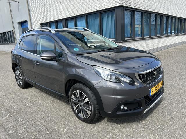 Peugeot 2008 1.2 PureTech Allure afn TRHK NAVI CARPLAY CRUISE.