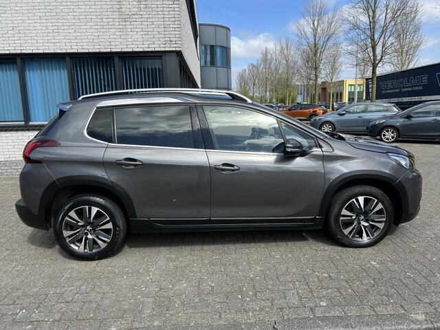 Peugeot 2008 1.2 PureTech Allure afn TRHK NAVI CARPLAY CRUISE.