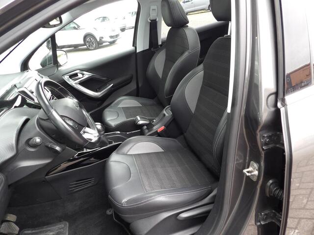 Peugeot 2008 1.2 PureTech 110pk Allure Airco Navi Camera Panoramadak 61792km Bomvol!!!!