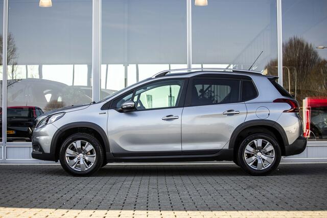 Peugeot 2008 1.2 PureTech Signature | Navi | Cruis Control | Parkeers |