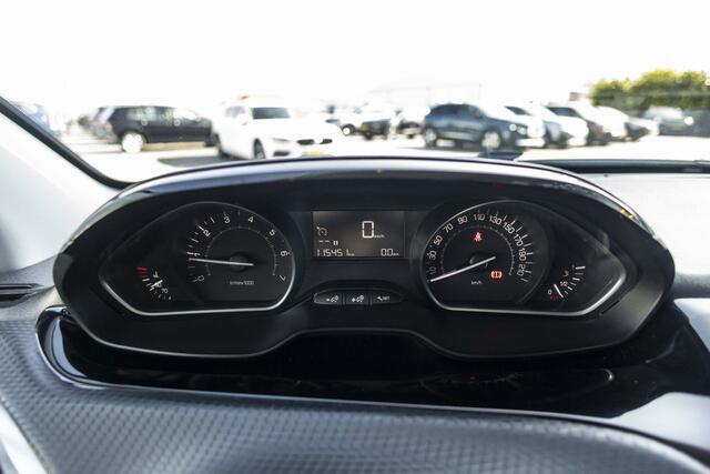 Peugeot 2008 1.2 PureTech Signature | Navi | Cruis Control | Parkeers |