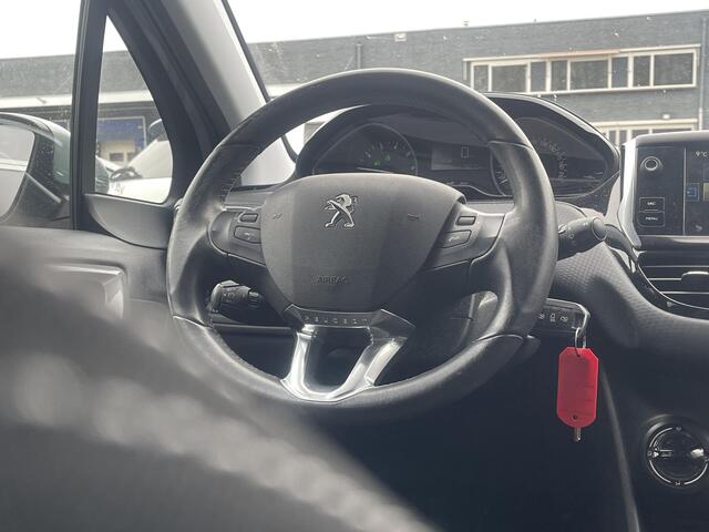 Peugeot 2008 1.2 PureTech Blue Lion