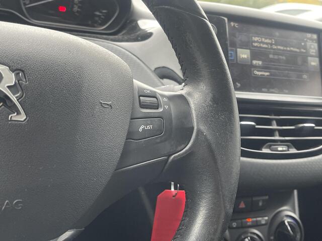 Peugeot 2008 1.2 PureTech Blue Lion