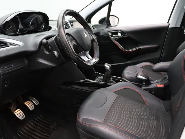 Peugeot 2008 1.2 PureTech GT-line Camera | Climate | Navi | Panoramadak