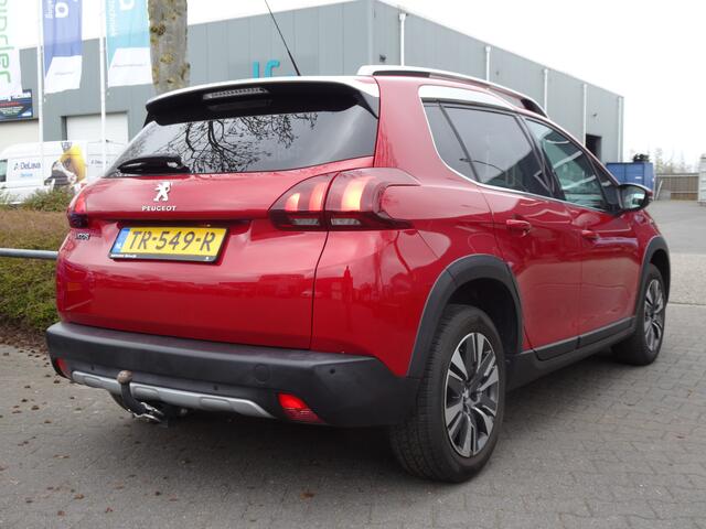 Peugeot 2008 1.2 130pk PureTech Allure