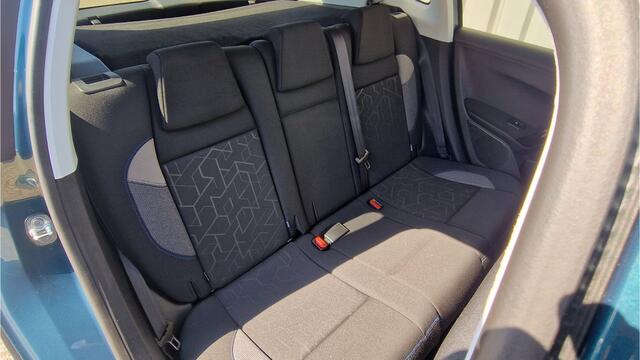 Peugeot 2008 1.2 PureTech Signature