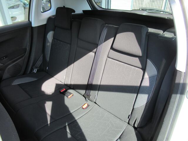 Peugeot 2008 1.2 PureTech Allure | Airco | Navigatie | Bluetooth | Incl. Garantie | Cruise control |