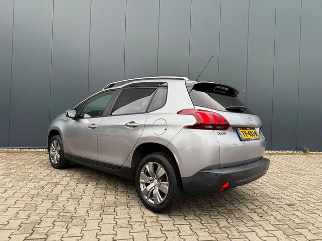 Peugeot 2008 1.2 PureTech Active navigatie / pdc / cruise