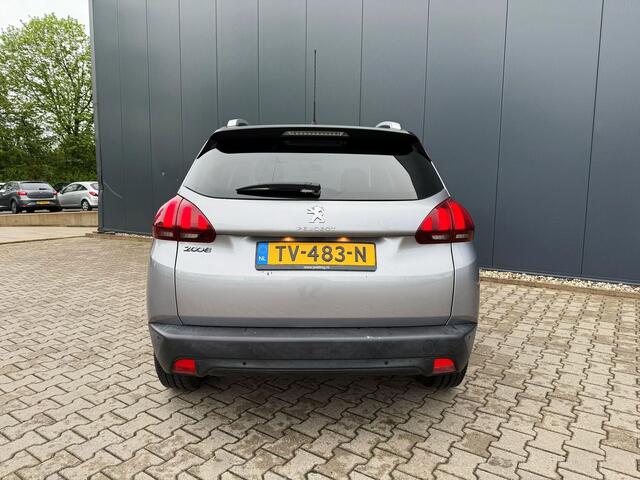 Peugeot 2008 1.2 PureTech Active navigatie / pdc / cruise