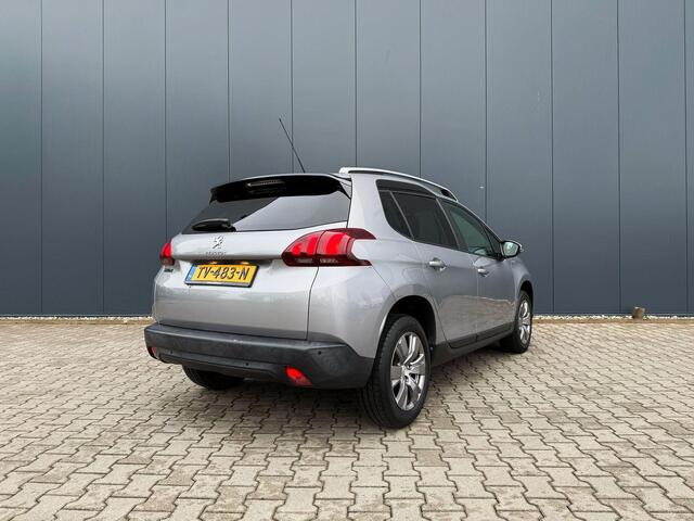 Peugeot 2008 1.2 PureTech Active navigatie / pdc / cruise