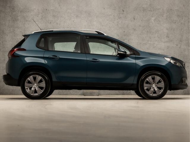 Peugeot 2008 1.2 PureTech Sport (PANORAMADAK, APPLE CARPLAY, NAVIGATIE, LM VELGEN, SPORTSTOELEN, CRUISE, XENON, NIEUWE APK, NIEUWSTAAT)