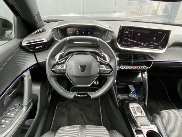 Peugeot 2008 1.2T 130pk Automaat GT | Camera voor & achter | Dodehoek detectie | Navigatie | Keyless | Climate Control | LED
