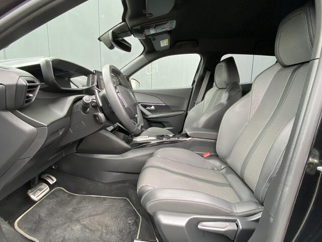 Peugeot 2008 1.2T 130pk Automaat GT | Camera voor & achter | Dodehoek detectie | Navigatie | Keyless | Climate Control | LED
