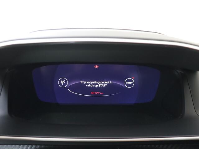 Peugeot 2008 1.2 130PK Allure | Keyless Entry | Navigatie | Digitaal dashboard |