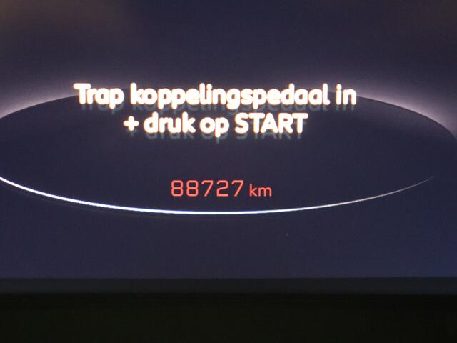 Peugeot 2008 1.2 130PK Allure | Keyless Entry | Navigatie | Digitaal dashboard |