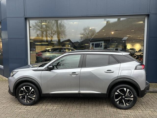 Peugeot 2008 1.2 Turbo 130PK Allure Pack | Automaat | Navigatie via telefoon | 3D Virtual Cockpit | LED Verlichting | Half Lederen Bekleding | Keyless Start | Climate Control | Cruise Control adaptief | 17 Inch Lichtmetalen Velgen |
