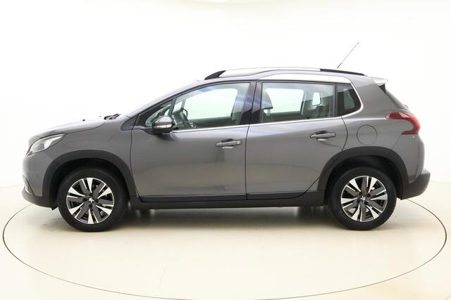 Peugeot 2008 1.2 PureTech Allure 110 PK | Handgeschakeld | Trekhaak | Navigatie | Parkeersensor | Cruise Control | Licht metalen velgen | Climate Control |