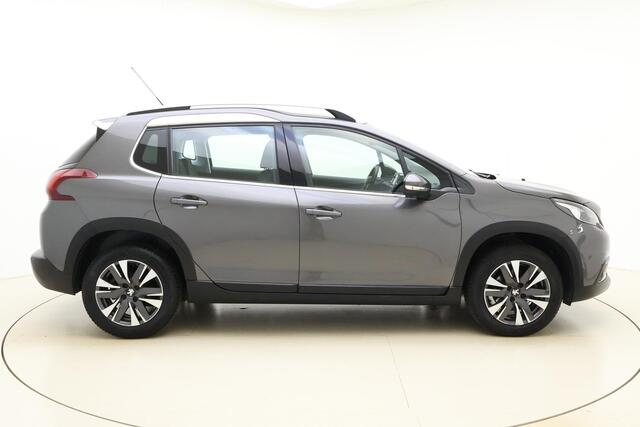 Peugeot 2008 1.2 PureTech Allure 110 PK | Handgeschakeld | Trekhaak | Navigatie | Parkeersensor | Cruise Control | Licht metalen velgen | Climate Control |