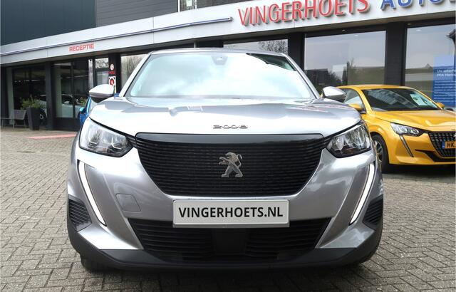 Peugeot 2008 130 Pk Benzine * Navigatie * Achteruitrij Parkeer Camera * L.M. Velgen * Dab Radio * Climate & Cruise Control * Vingerhoets; Vierde Generatie Eersteklas Service !