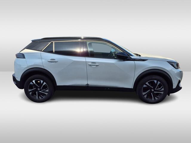 Peugeot 2008 1.2 PureTech GT-Line 130 PK | Automaat | Trekhaak | Panoramisch Schuifdak | Erg Complete Uitvoering | Wordt Verwacht !!