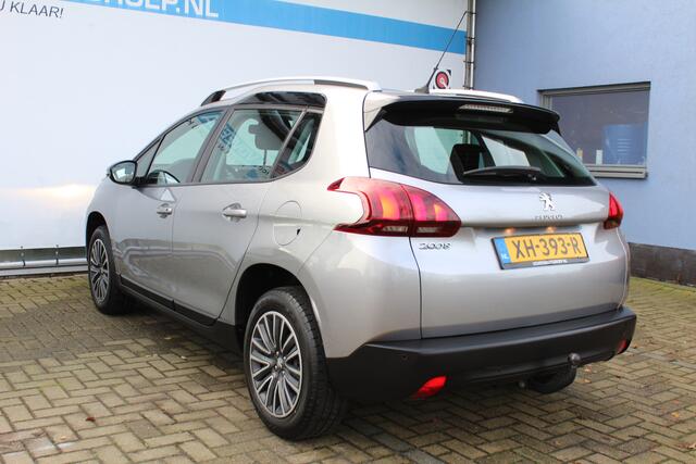 Peugeot 2008 1.2 PureTech Active | Incl. 12 maanden Garantie | Navigatie | Cruise controle | Climate controle | Trekhaak | Parkeersensoren achter | Apple CarPlay/Android Auto | Buitenspiegels elektrisch inklapbaar |