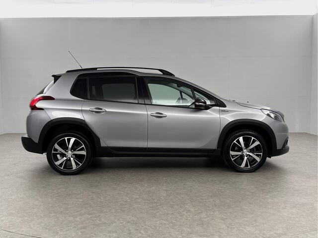 Peugeot 2008 1.2 110PK PureTech GT-Line Sfeer Camera Carplay LED Panoview Trekhaak Clima Cruise Navi PDC 17''LMV