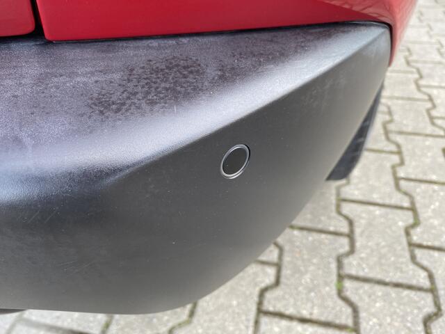 Peugeot 2008 1.2 PureTech Blue Lease Executive Camera, Trekhaak & App-Connect