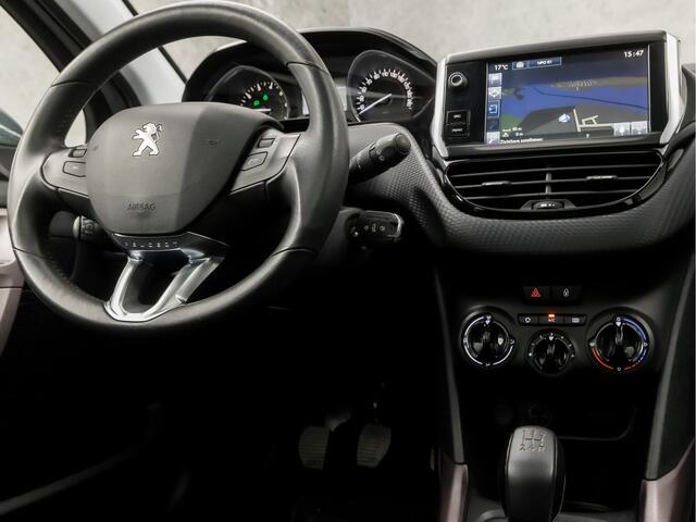 Peugeot 2008 1.2 PureTech Sport (PANORAMADAK, NAVIGATIE, CRUISE, SPORTSTOELEN, TREKHAAK, BLUETOOTH, NIEUWE APK, NIEUWSTAAT)