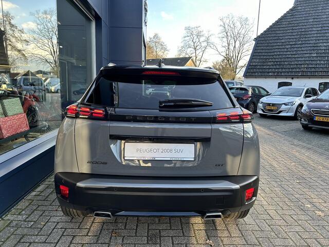 Peugeot 2008 1.2 Turbo 130 PK GT | Automaat | Alcantara Bekleding | Stoelverwarming & Massage | Navigatie via Telefoon | 360 Graden Camera | Keyless Entry | Full LED Verlichting | Zwart Dak