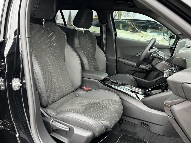 Peugeot 2008 1.2 Turbo 130PK GT | Automaat | Alcantara Bekleding | Stoelverwarming & Massage | Navigatie via telefoon | 360 Graden Camera | DAB | Keyless Entry | Full LED Verlichting.
