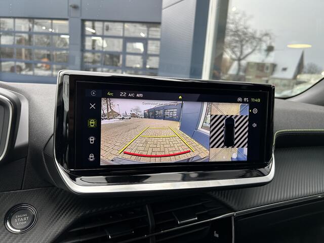Peugeot 2008 1.2 Turbo 130PK GT | Automaat | Alcantara Bekleding | Stoelverwarming & Massage | Navigatie via telefoon | 360 Graden Camera | DAB | Keyless Entry | Full LED Verlichting.
