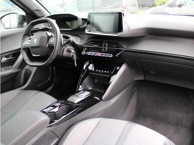Peugeot 2008 1.2 PureTech Allure Pack | Apple Carplay / Camera / Climate