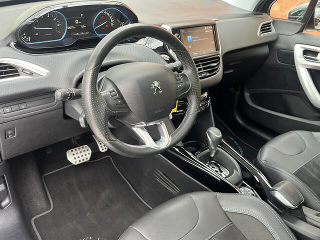 Peugeot 2008 Puretech 110 Crossway | Panoramadak | Camera | Climate Control |