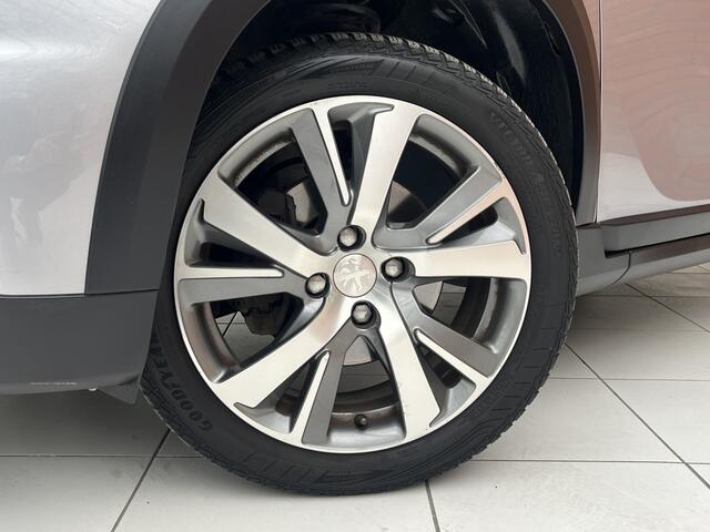 Peugeot 2008 Puretech 110 Crossway | Panoramadak | Camera | Climate Control |
