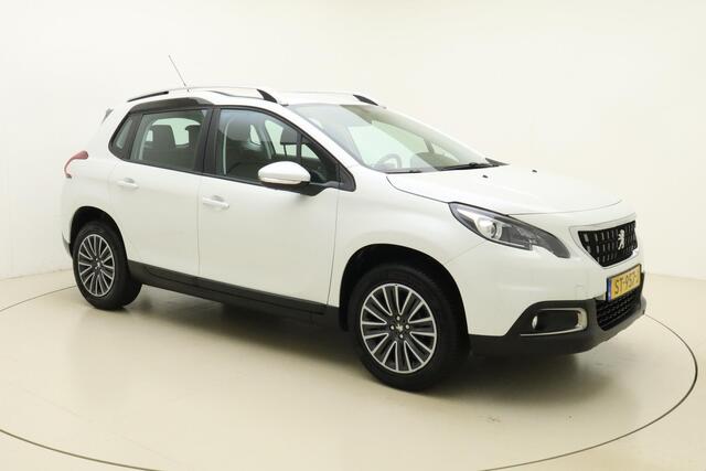 Peugeot 2008 1.2T 110pk Blue Lion Peugeot 2008 1.2 PureTech Blue Lion 110 PK | Trekhaak | Cruise Control | Navigatie | Airco | Parkeersensoren Achter