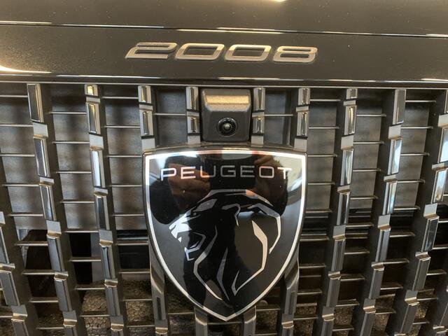 Peugeot 2008 1.2 PureTech 100 Allure Camera voor + achter - Climate control - Verwarmde stoelen voor