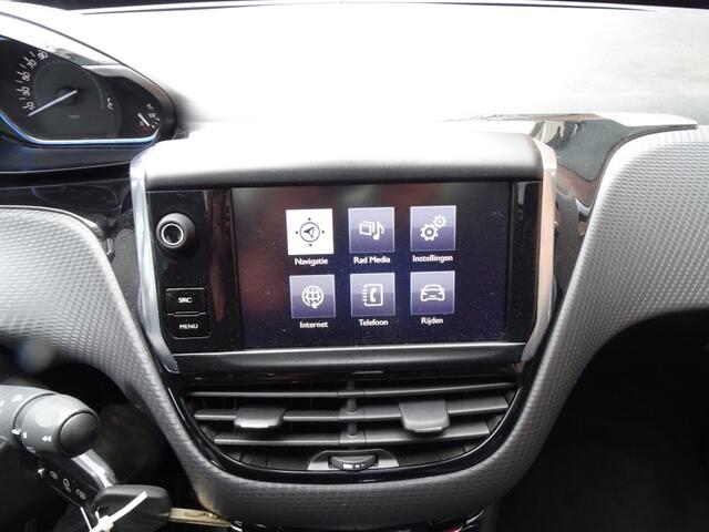 Peugeot 2008 1.2 ALLURE-Automaat-Media-Navi-Pdc-Blth-Pano-Clima