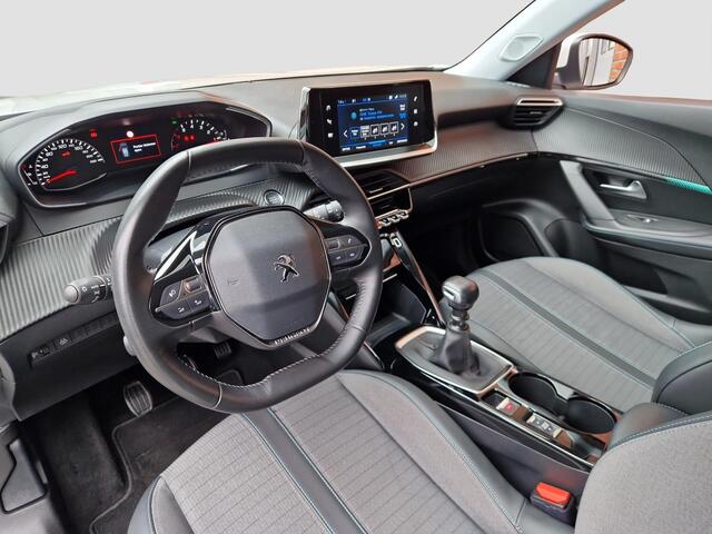 Peugeot 2008 1.2 PureTech Allure Pack | Climate | PDC | Navi | DAB | Android Auto/ Apple Carplay |