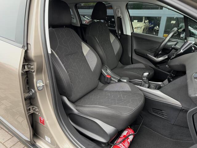 Peugeot 2008 1.2 PureTech Active Clima Cruise Navi