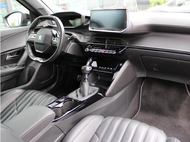 Peugeot 2008 1.2 PureTech GT-Line | Navi / Leder / Stoelverwarming